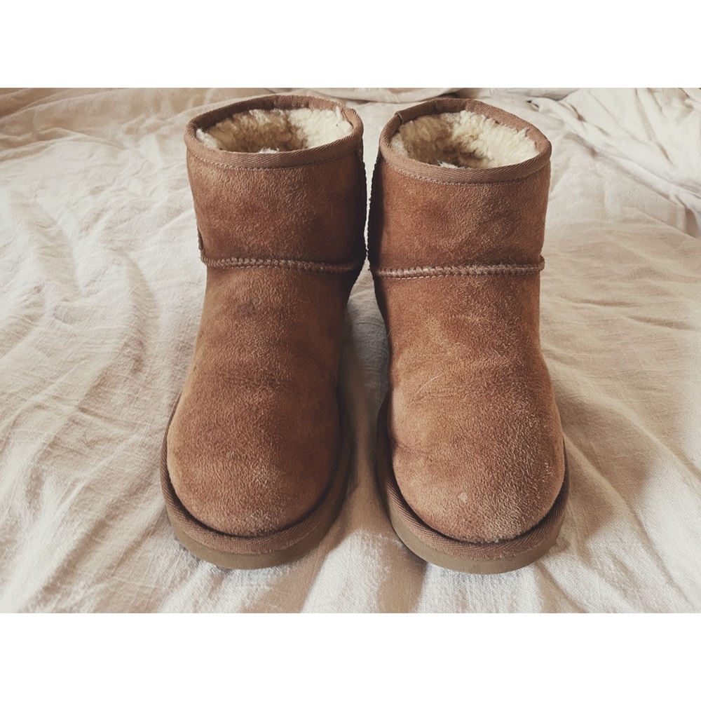 UGG Chestnut Classic Mini II Boot
